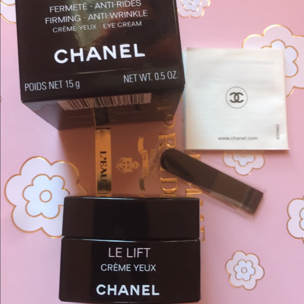 CHANEL LE LIFT JAR ( EMPTY )
